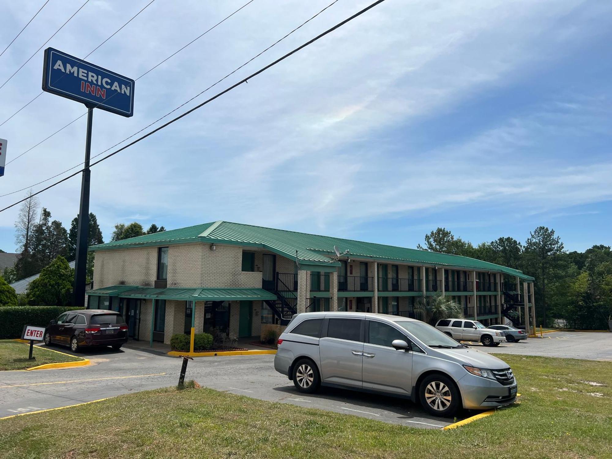 American Inn Columbia Bagian luar foto