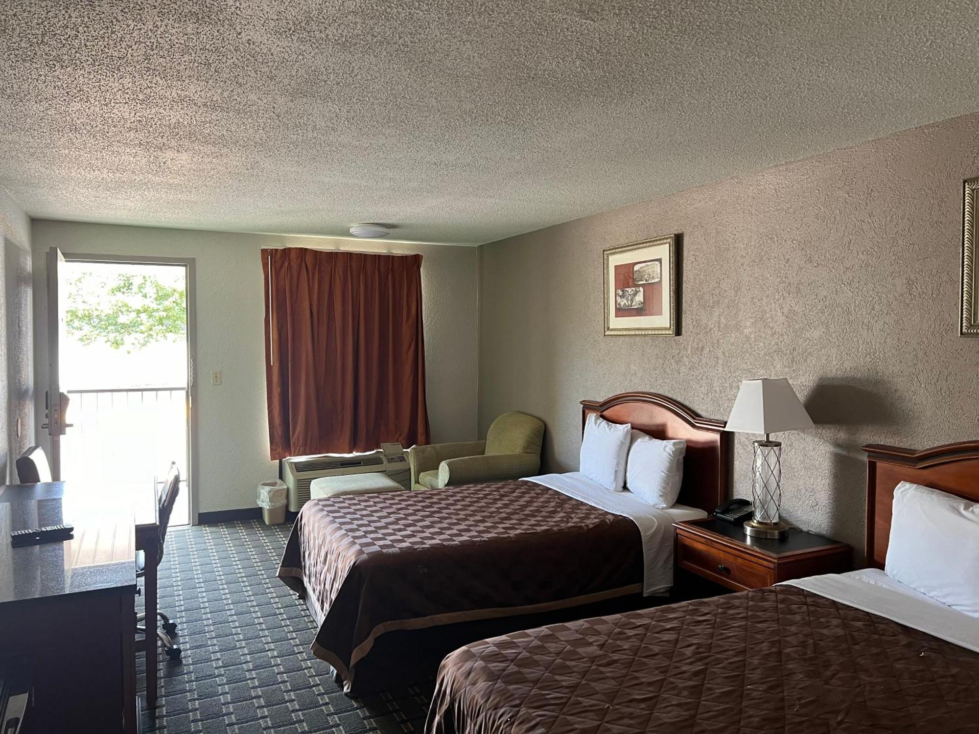 American Inn Columbia Bagian luar foto