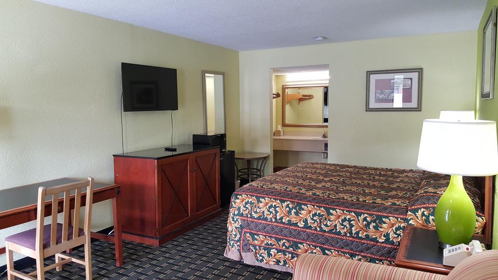 American Inn Columbia Bagian luar foto