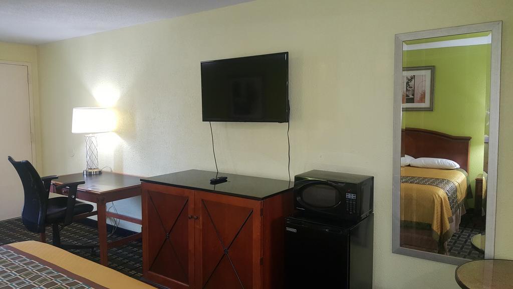 American Inn Columbia Bagian luar foto