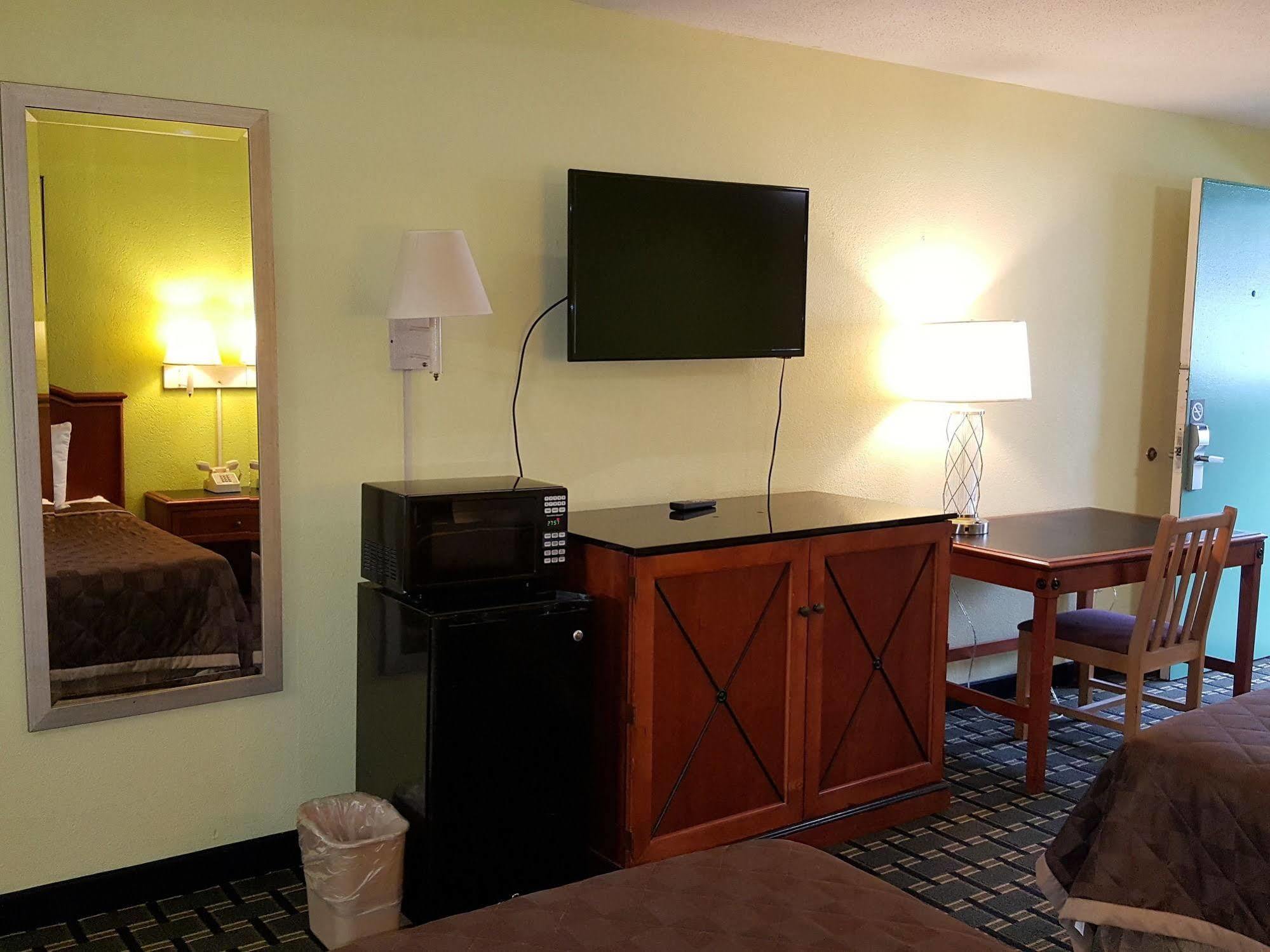 American Inn Columbia Bagian luar foto