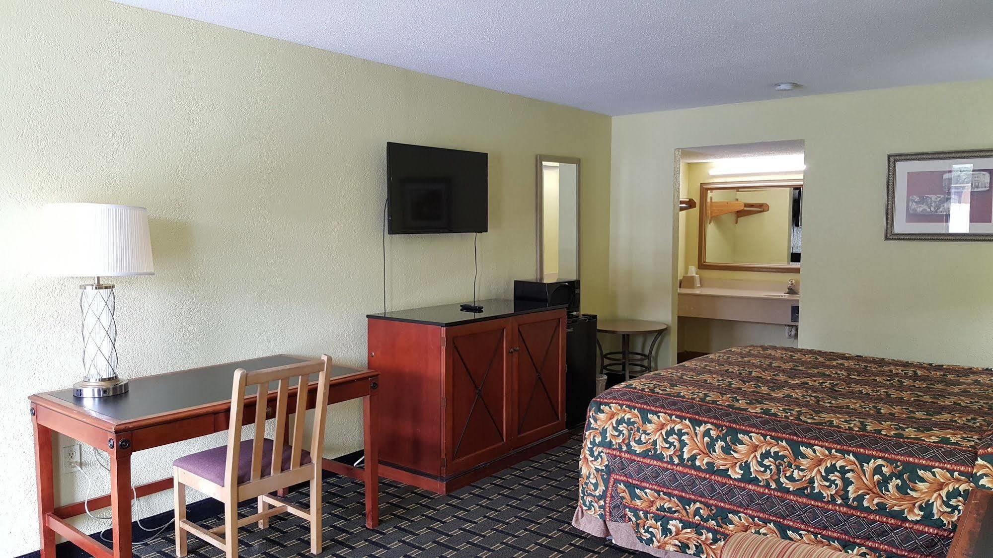 American Inn Columbia Bagian luar foto