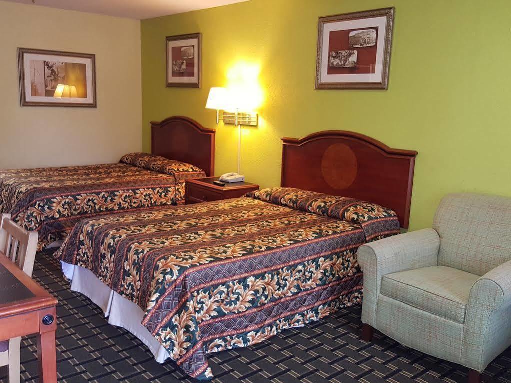 American Inn Columbia Bagian luar foto